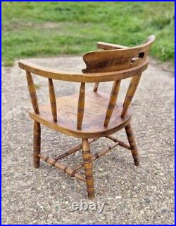 Antique Vintage Low Windsor Spindle Bow Back Carver Smokers Captains Arm Chair