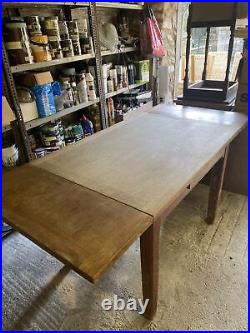 Antique extending dining table 4/6 Seater
