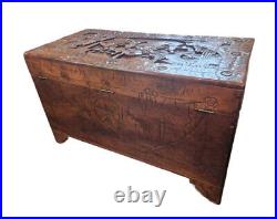 C20th Antique Vintage Oriental Chinese Camphor Wood Shipping Chest Trunk Storage
