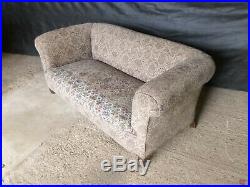 EB693 Patterned Fabric Two-Seater Sofa Vintage Lounge Couch Retro Settee