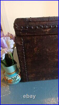 Lovely Vintage Antique Wood Wooden Studded Blanket Foot Locker Travel Chest Box