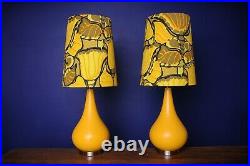 Pair Table Lamps Retro Vintage Style 1960's Fabric Lampshade Lamp Base