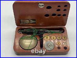 Vintage / Antique Brass Pan Scale Scales Weights Balance Wood Case Apothecary