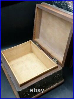 Vintage/Antique Handmade Pewter & Wood Arts And Crafts Design Box