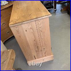 Vintage Cupboard Solid Pine country look very solid Quality Piece