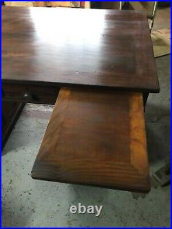 Vintage Twin Pedestal Mid Century Wooden Office Desk Maker Venesta