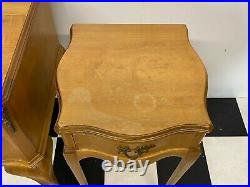 Vintage french louis style dressing table with matching nightstand Delivery